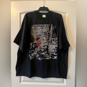 The Beatles Size 3XL Black And White Red Flowers Graphic Black Band  T Shirt